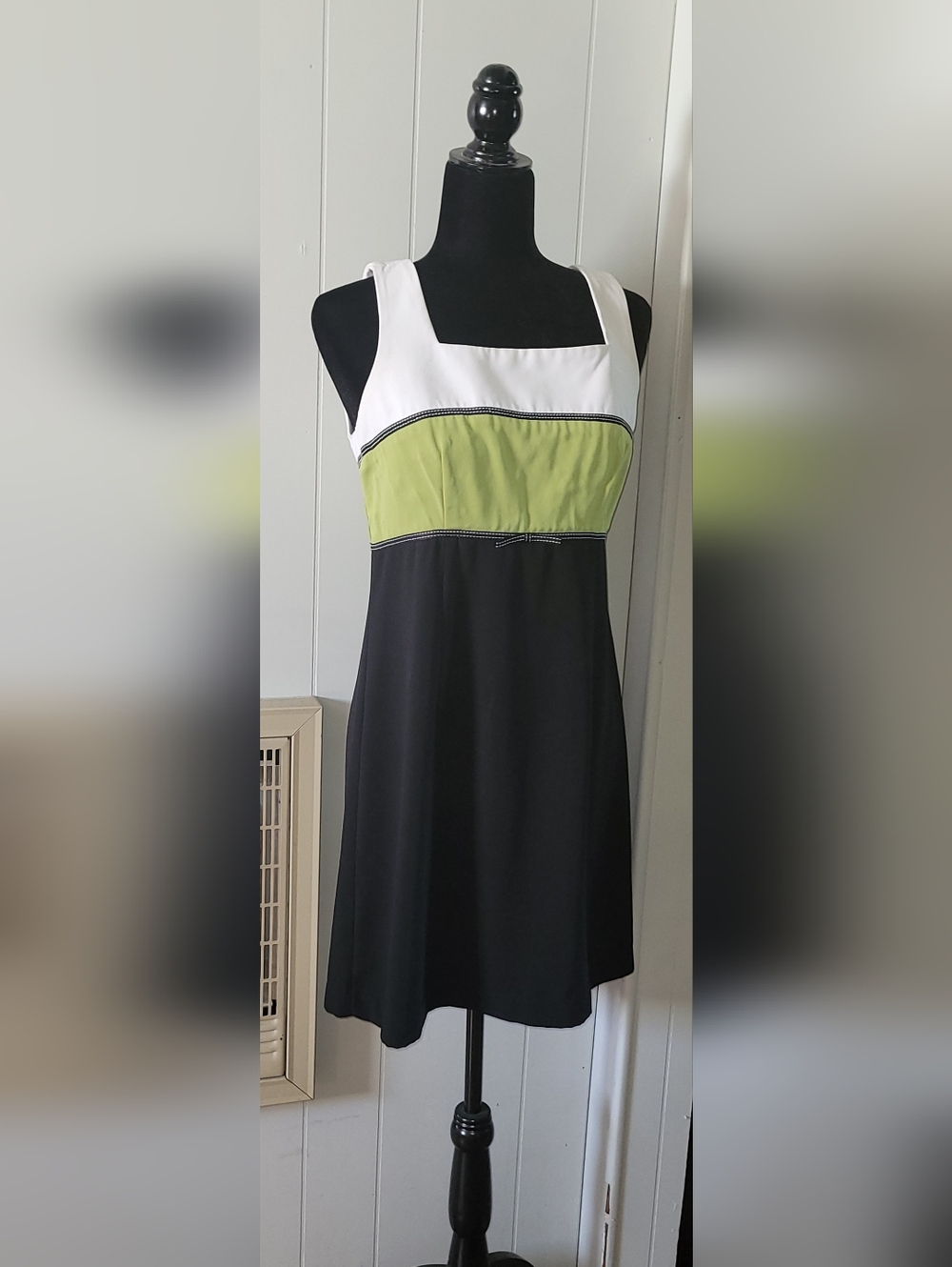 K & Company White, Lime & Black Colorblock Square-Neck Dress Size 8